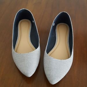 Striped flats